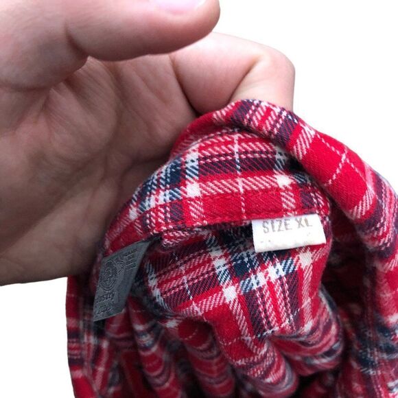 Vintage Diesel Jeans Flannel Button Up Shirt XL Red Pattern Shirt - Picture 10 of 10